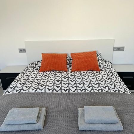 Beach Apartment Torrevieja Kültér fotó