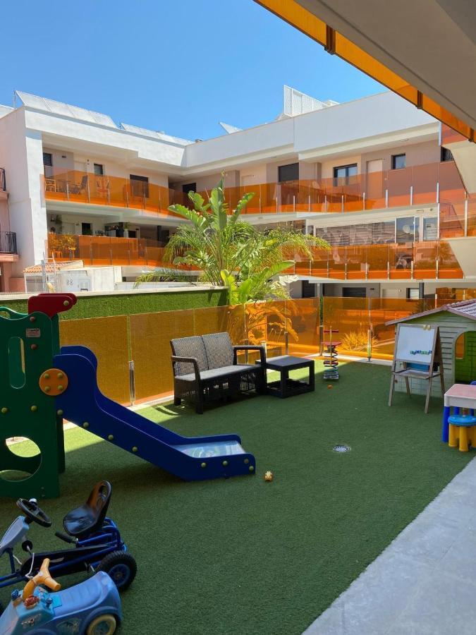 Beach Apartment Torrevieja Kültér fotó