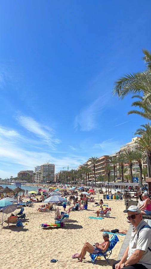 Beach Apartment Torrevieja Kültér fotó
